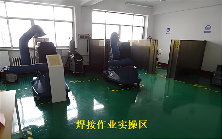 焊工作業(yè)